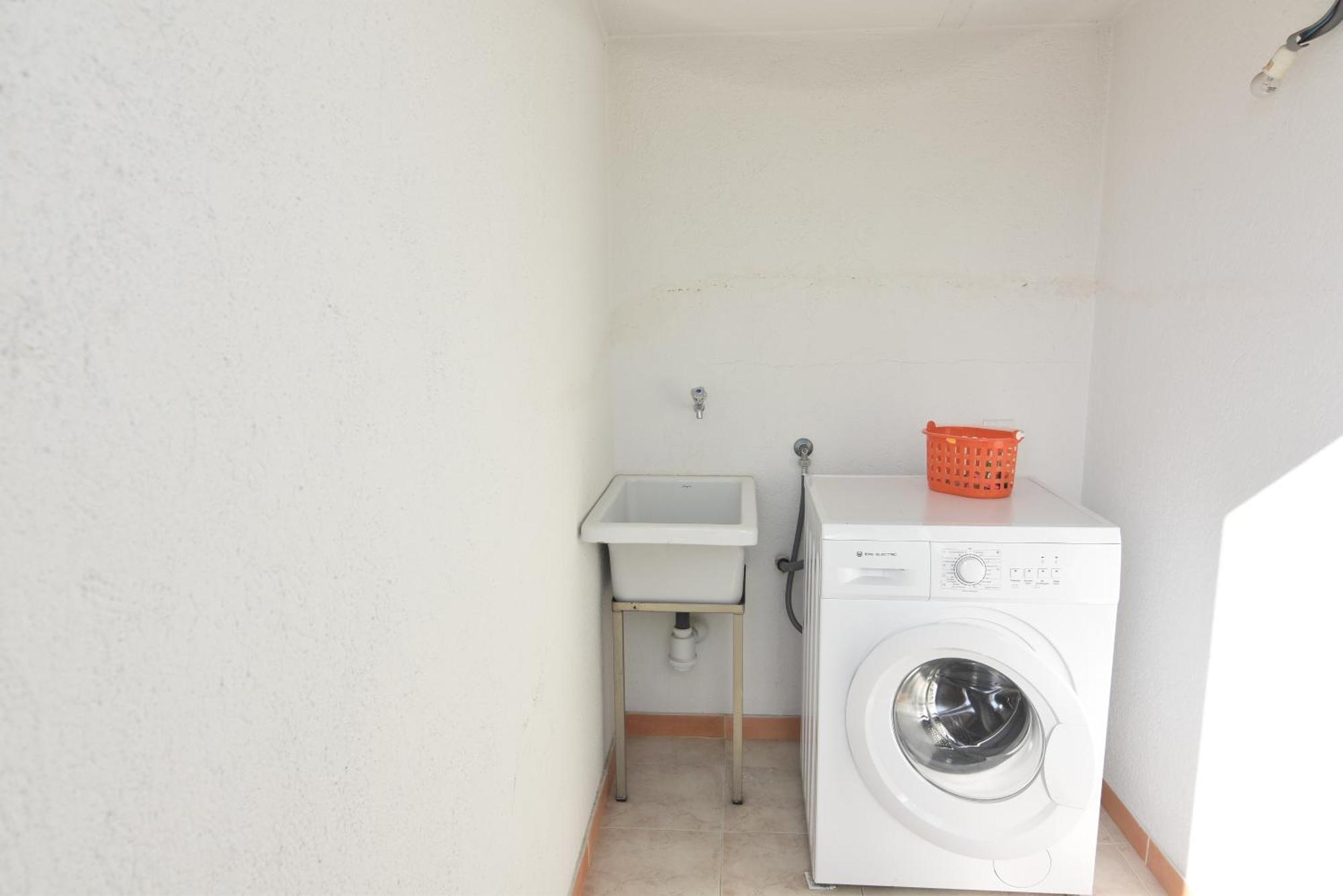 Rnet - Lluis Companys Roses Apartment Bagian luar foto
