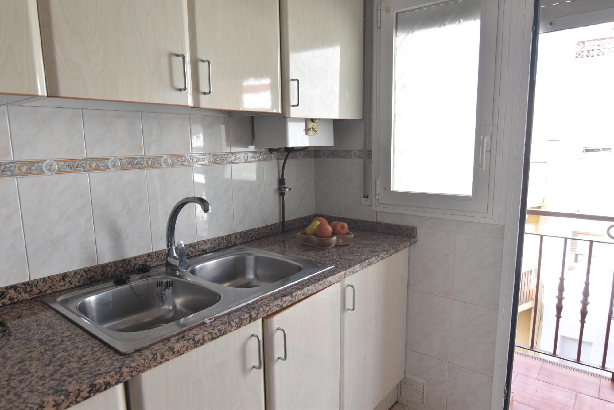 Rnet - Lluis Companys Roses Apartment Bagian luar foto